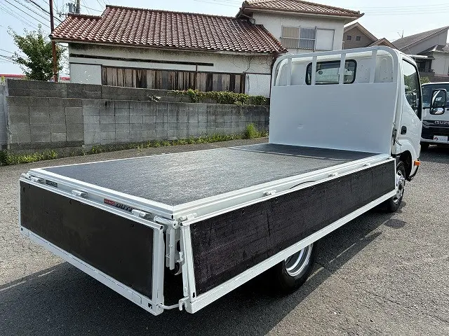 日野 デュトロ TKG-XZU605M(2WD)の写真15
