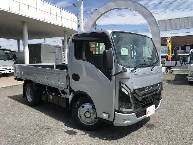 いすゞ エルフ 2TG-NKR88AF(2WD)の写真3