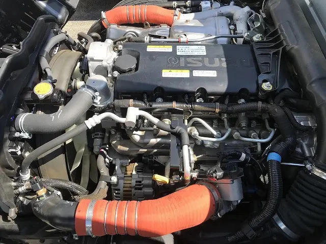 いすゞ エルフ 2TG-NKR88AF(2WD)の写真18