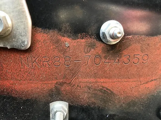 いすゞ エルフ 2TG-NKR88AF(2WD)の写真24