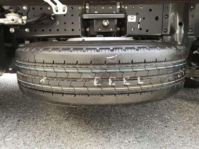 いすゞ エルフ 2TG-NKR88AF(2WD)の写真44