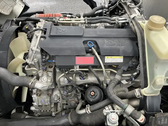 三菱 キャンター TPG-FBA20(2WD)の写真16
