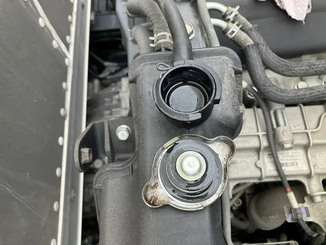 三菱 キャンター TPG-FBA20(2WD)の写真20