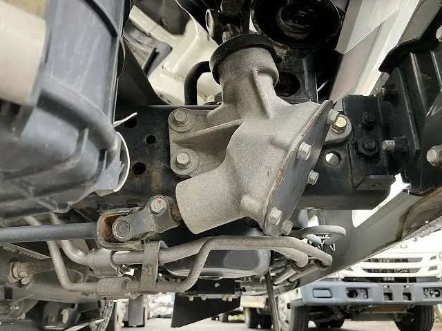 三菱 キャンター TPG-FBA20(2WD)の写真22