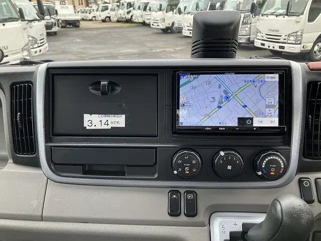 三菱 キャンター TPG-FBA20(2WD)の写真40