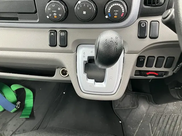 三菱 キャンター TPG-FBA20(2WD)の写真43