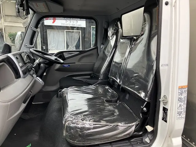 三菱 キャンター TPG-FBA20(2WD)の写真45