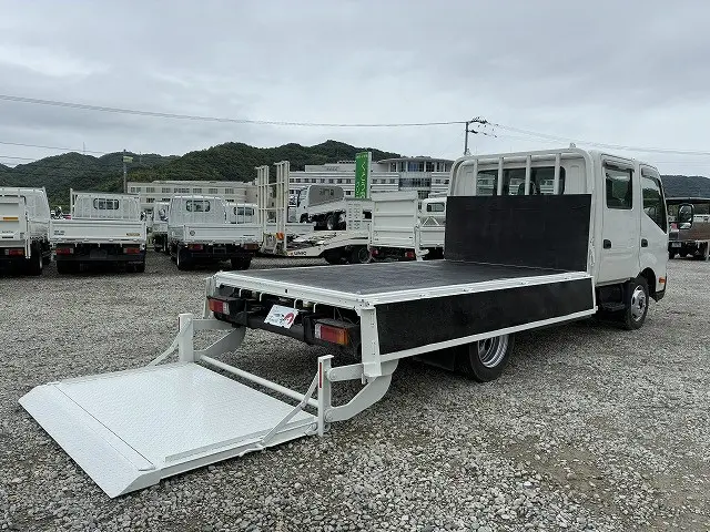 日野 デュトロ 2RG-XZU710M(2WD)の写真15