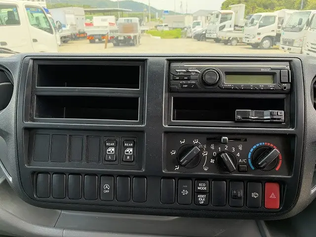 日野 デュトロ 2RG-XZU710M(2WD)の写真30