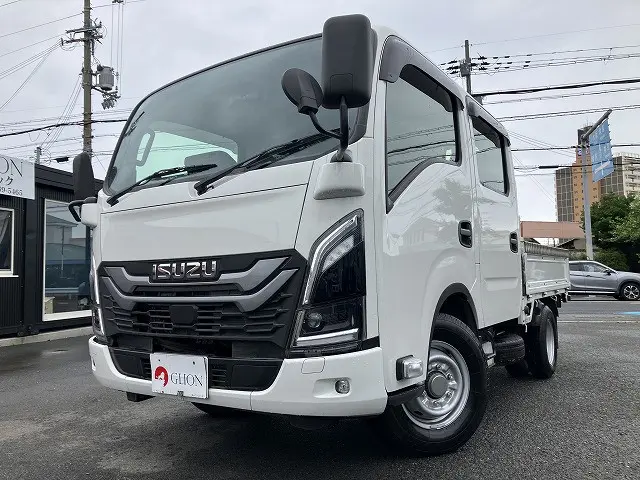 いすゞ エルフ 2RG-NJR88A(2WD)の写真1