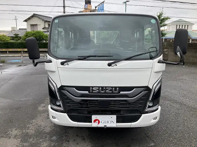いすゞ エルフ 2RG-NJR88A(2WD)の写真2