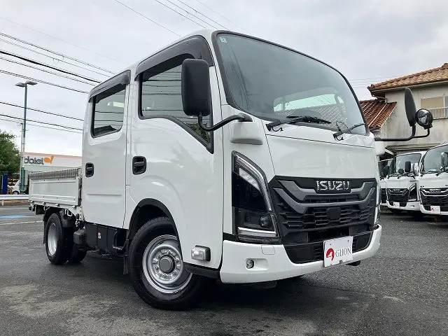 いすゞ エルフ 2RG-NJR88A(2WD)の写真3