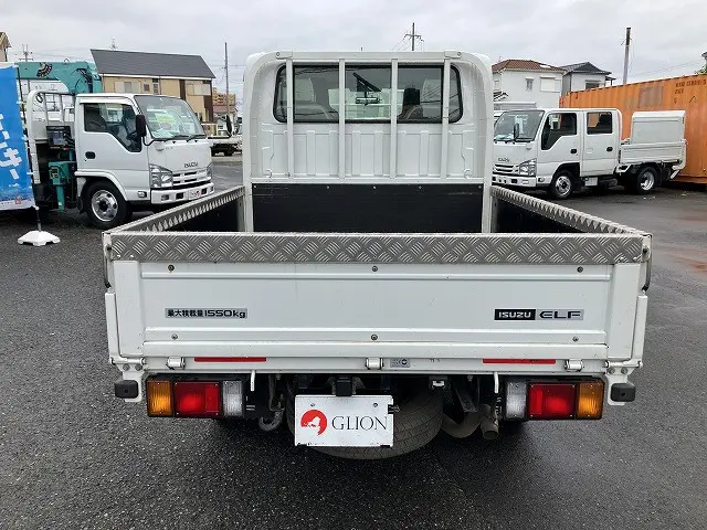 いすゞ エルフ 2RG-NJR88A(2WD)の写真7