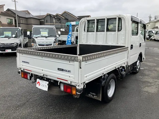 いすゞ エルフ 2RG-NJR88A(2WD)の写真8