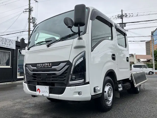 いすゞ エルフ 2RG-NJR88A(2WD)の写真9