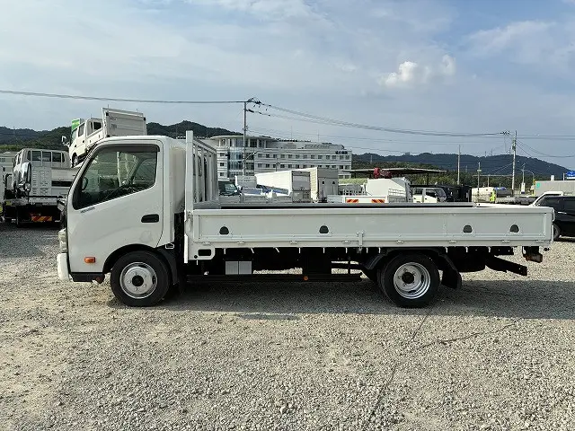 日野 デュトロ TKG-XZC710M(2WD)の写真4