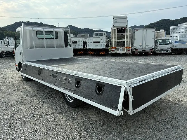 日野 デュトロ TKG-XZC710M(2WD)の写真13