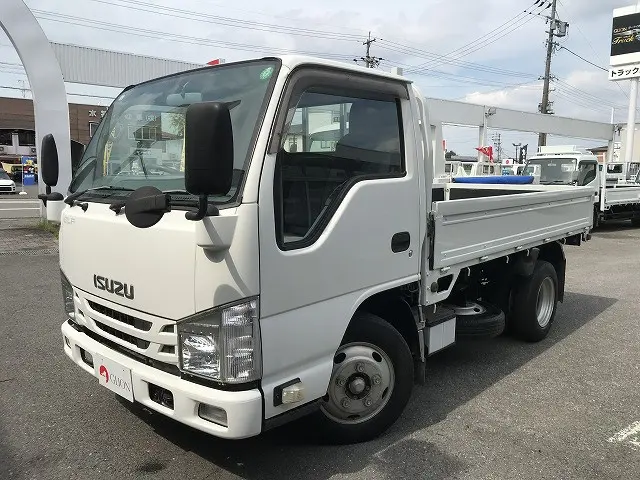 いすゞ エルフ TRG-NKR85A(2WD)の写真1