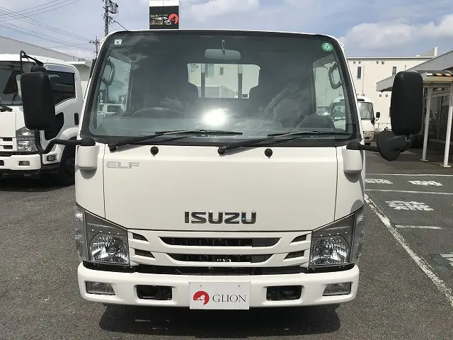 いすゞ エルフ TRG-NKR85A(2WD)の写真2