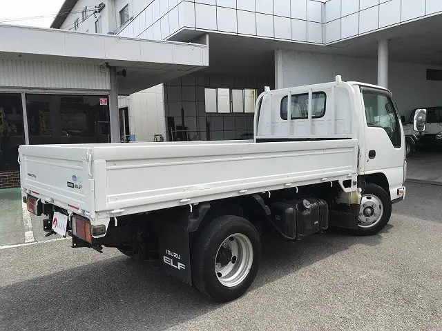いすゞ エルフ TRG-NKR85A(2WD)の写真6