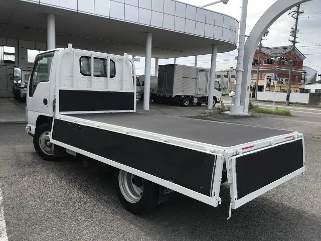 いすゞ エルフ TRG-NKR85A(2WD)の写真11