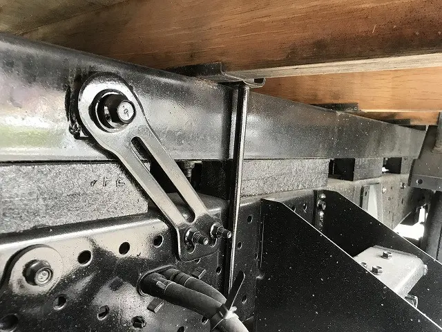 いすゞ エルフ TRG-NKR85A(2WD)の写真36