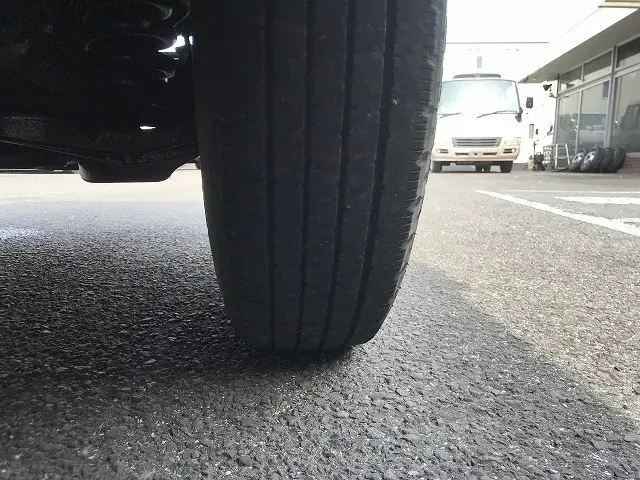 いすゞ エルフ TRG-NKR85A(2WD)の写真44