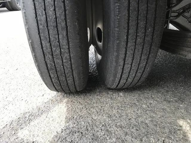 いすゞ エルフ TRG-NKR85A(2WD)の写真46