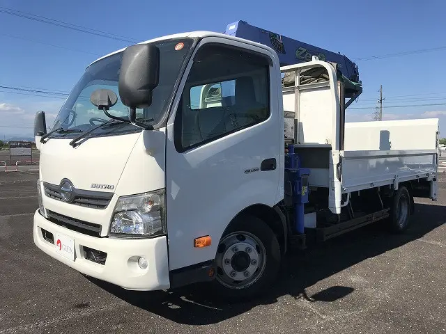 日野 デュトロ TKG-XZU710M(2WD)の写真1