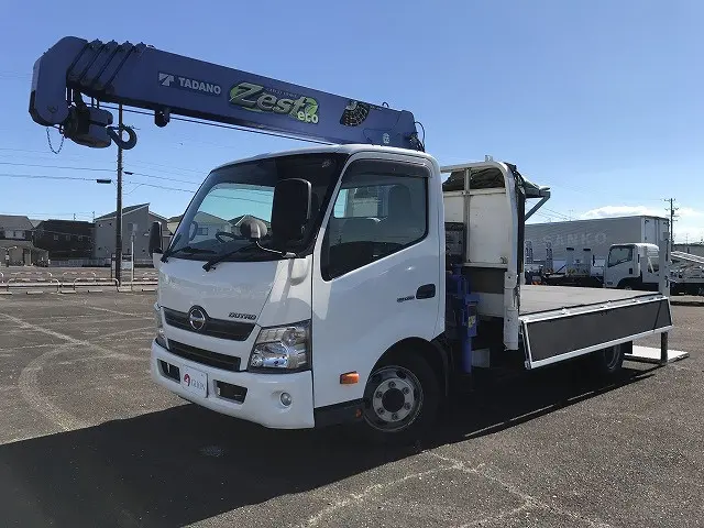 日野 デュトロ TKG-XZU710M(2WD)の写真9