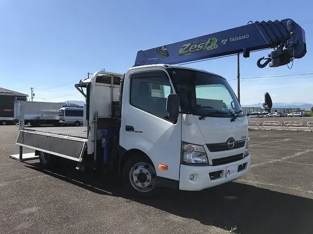 日野 デュトロ TKG-XZU710M(2WD)の写真10