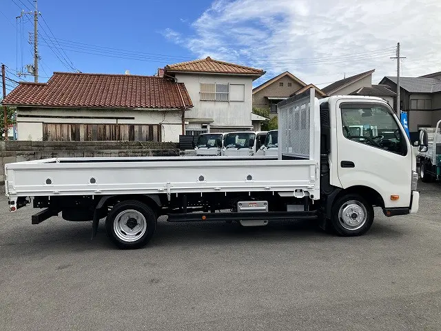 日野 デュトロ 2KG-XZU775M(4WD)の写真5