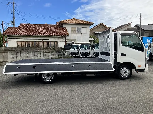 日野 デュトロ 2KG-XZU775M(4WD)の写真12