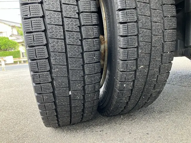 日野 デュトロ 2KG-XZU775M(4WD)の写真27