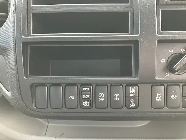 日野 デュトロ 2KG-XZU775M(4WD)の写真41