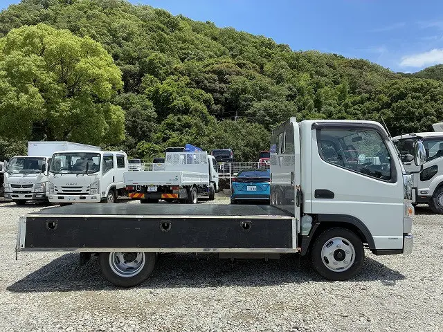 三菱 キャンター TPG-FBA20(2WD)の写真12