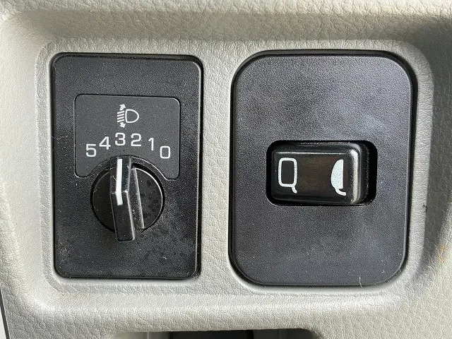 三菱 キャンター TPG-FBA20(2WD)の写真35