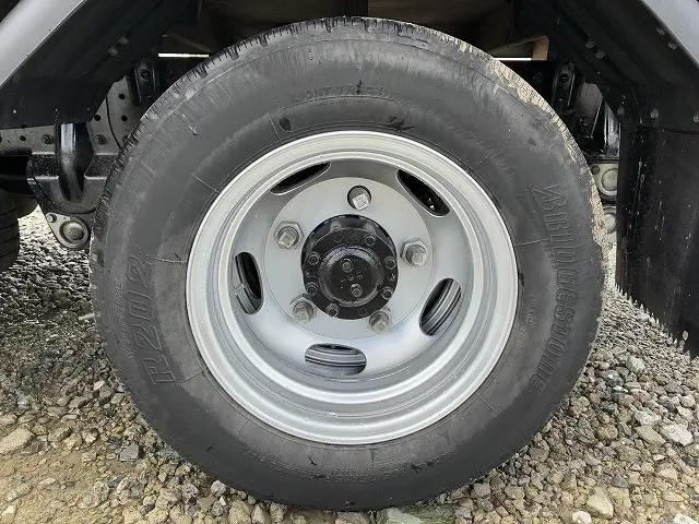 三菱 キャンター TPG-FBA20(2WD)の写真39
