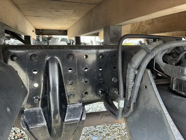 三菱 キャンター TPG-FBA20(2WD)の写真42