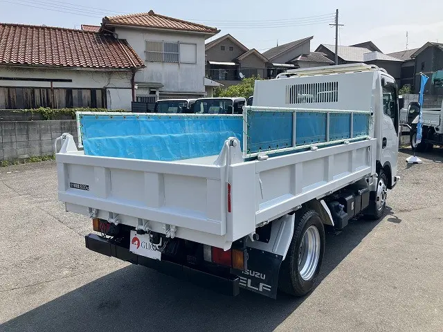 いすゞ エルフ 2RG-NKR88AT(2WD)の写真15