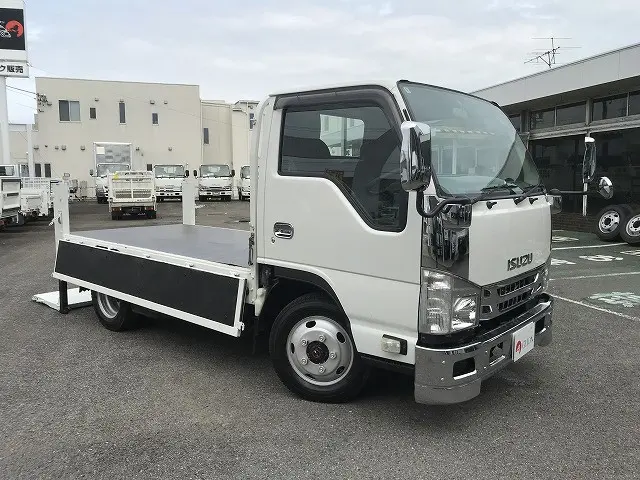いすゞ エルフ TRG-NJS85A(4WD)の写真10