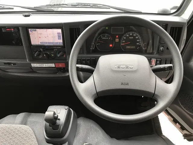 いすゞ エルフ TRG-NJS85A(4WD)の写真26