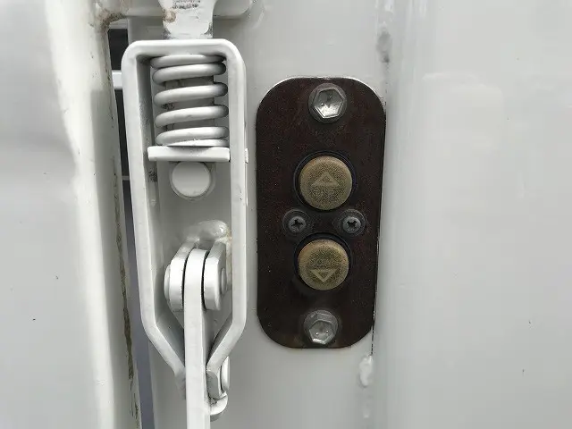いすゞ エルフ TRG-NJS85A(4WD)の写真38
