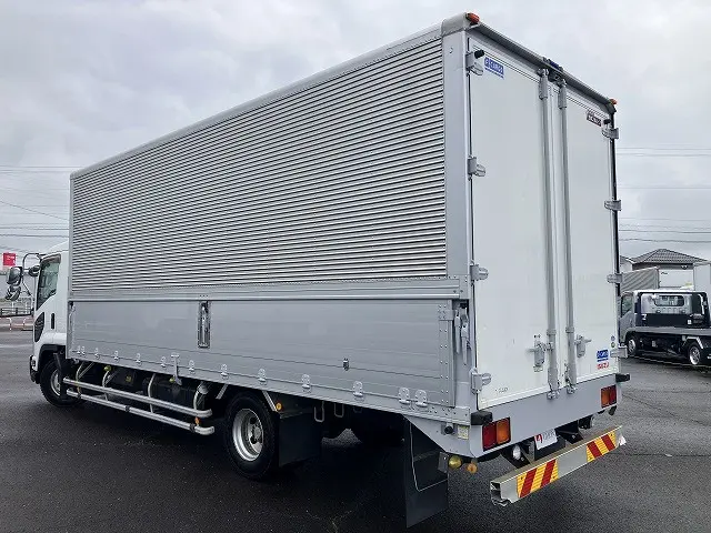 いすゞ フォワード TKG-FRR90T2(2WD)の写真13