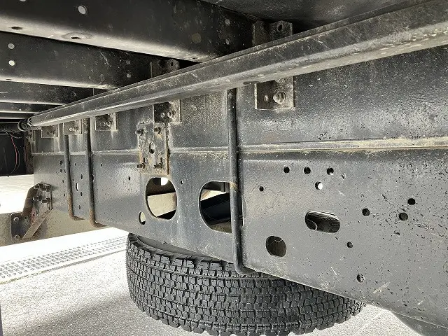 いすゞ フォワード TKG-FRR90T2(2WD)の写真29