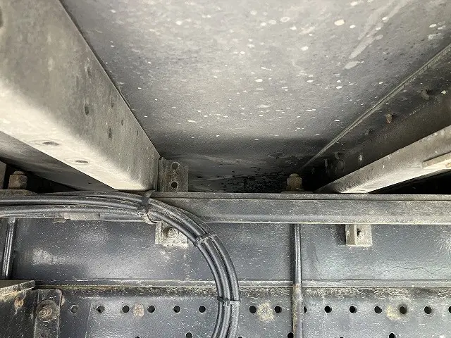 いすゞ フォワード TKG-FRR90T2(2WD)の写真33