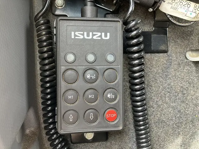 いすゞ フォワード TKG-FRR90T2(2WD)の写真38