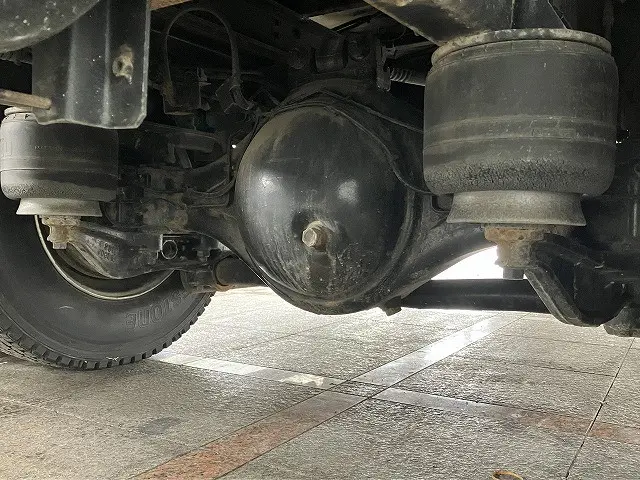 いすゞ フォワード TKG-FRR90T2(2WD)の写真48