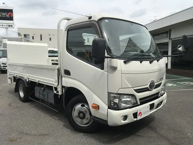 トヨタ ダイナ TKG-XZU645(2WD)の写真3
