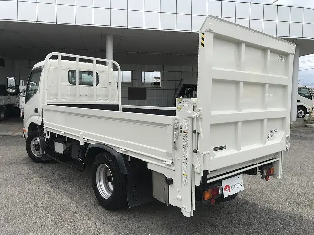 トヨタ ダイナ TKG-XZU645(2WD)の写真6